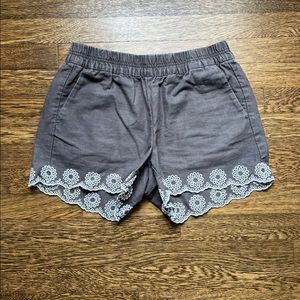 J. Crew gray linen shorts with embroidered scalloped hem size small